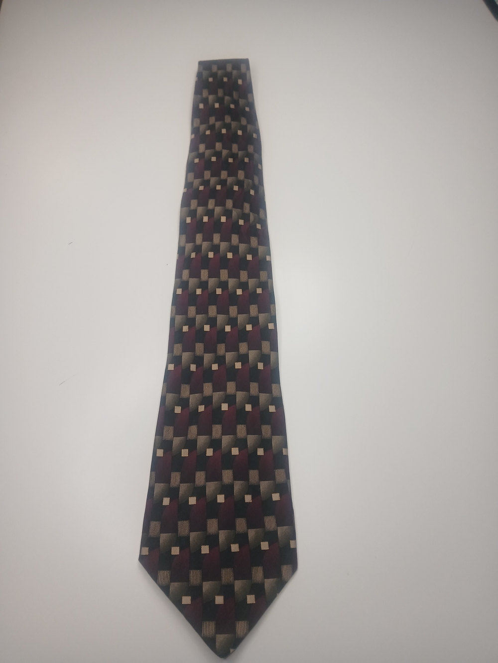 Facets Burgundy and Brown Geometric Silk Tie
